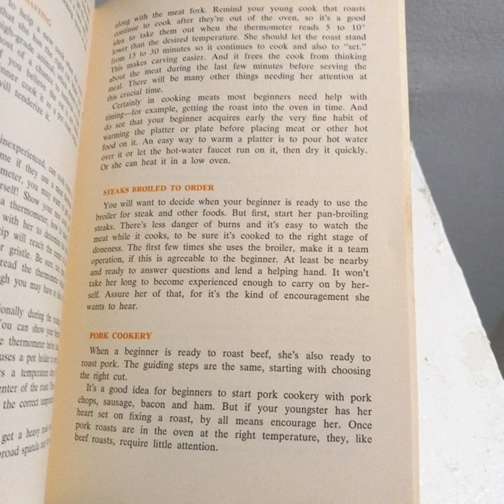 How To Bring Up A Good Cook Nell B. Nichols-Farm Journal-1966-Vintage-Paperback